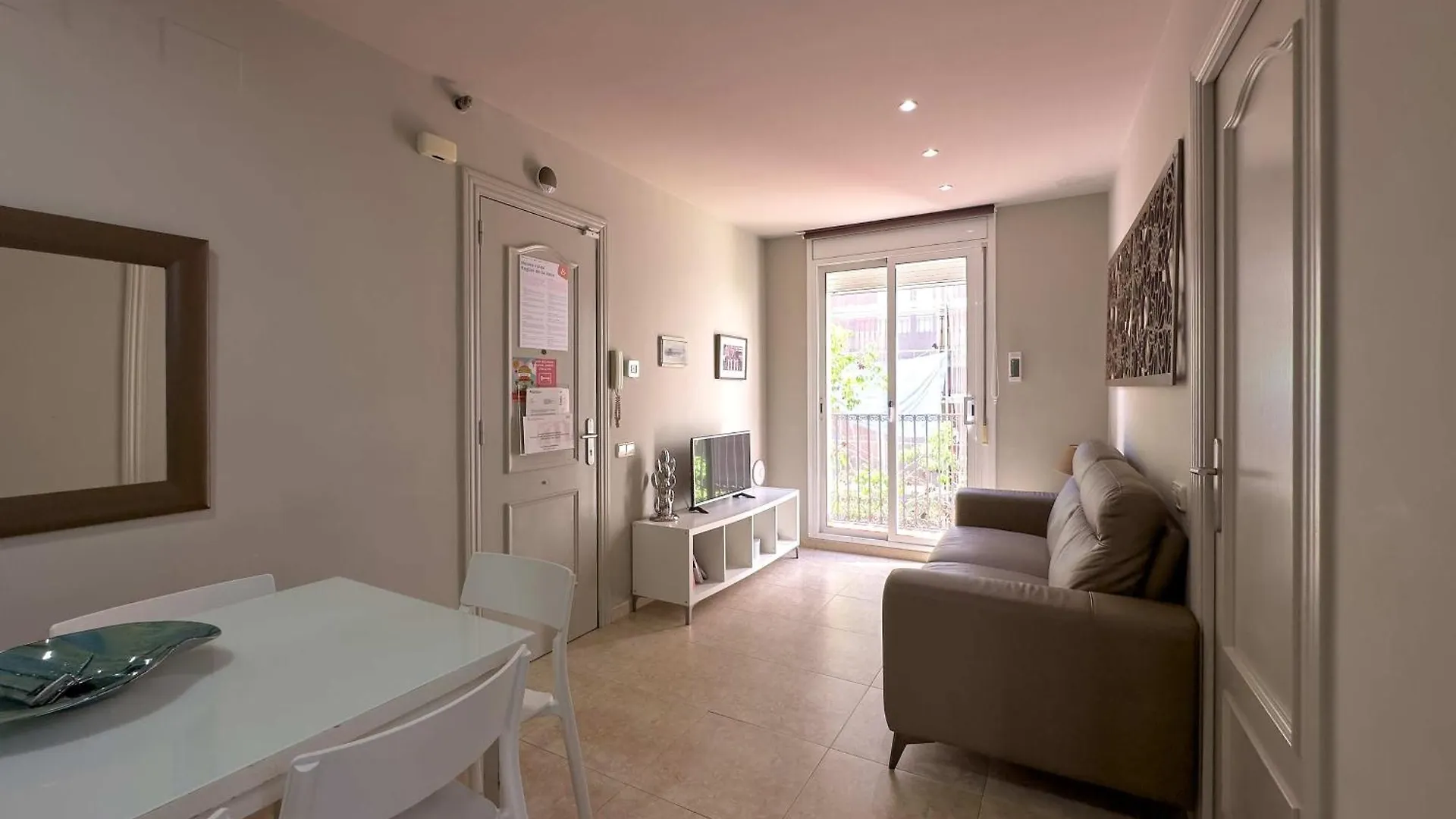 Stay U-Nique Apartments Torre Damians Барселона 0*,
